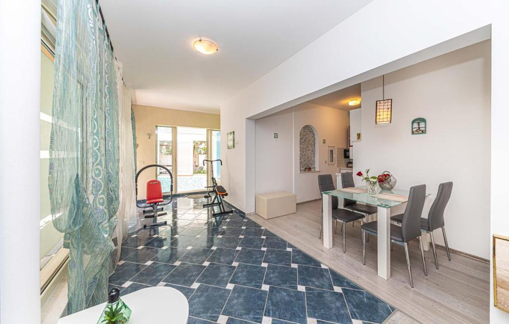 Luksuzna Villa Sa Privatnim Unutarnjim Bazenom Villa Garden Ποντστράνα Εξωτερικό φωτογραφία