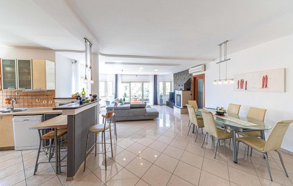 Luksuzna Villa Sa Privatnim Unutarnjim Bazenom Villa Garden Ποντστράνα Εξωτερικό φωτογραφία